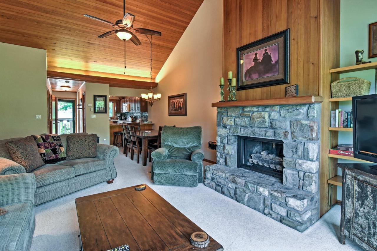 Beech Mountain Condo With Balcony, Walk To Resort! Екстериор снимка