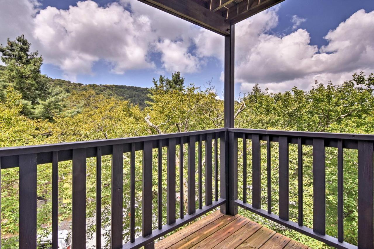 Beech Mountain Condo With Balcony, Walk To Resort! Екстериор снимка